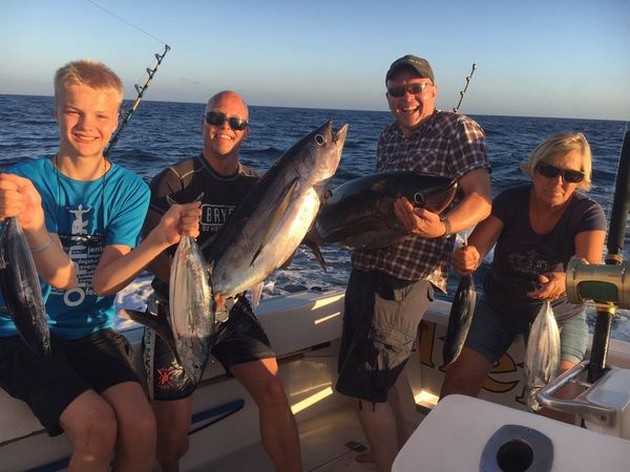 240 kg Blue Marlin & 2 Albacores - Cavalier & Blue Marlin Sport Fishing Gran Canaria