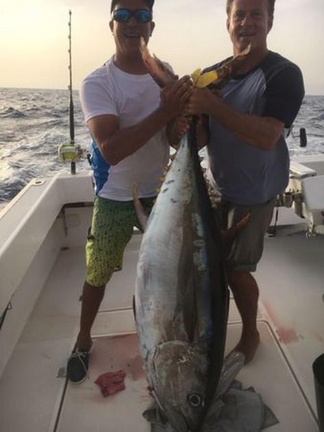 150 lb Big Eye Tonfisk fångad av Sander Vos - Cavalier & Blue Marlin Sport Fishing Gran Canaria