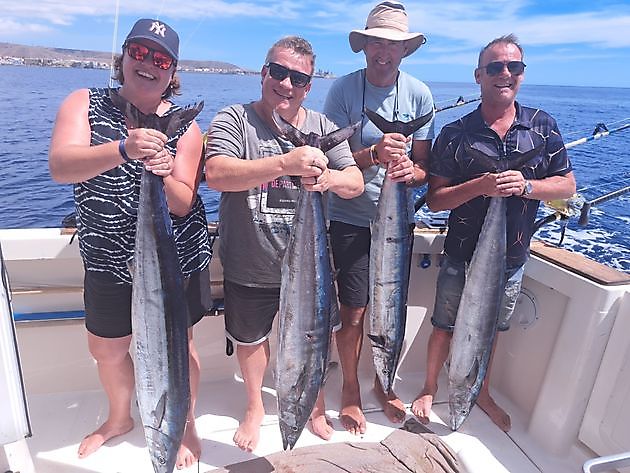 21/09 - 4 WAHOOS!!! - Cavalier & Blue Marlin Sport Fishing Gran Canaria