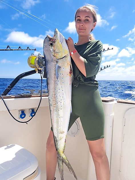 26/09 - LE POUVOIR DES FILLES !! - Cavalier & Blue Marlin Sport Fishing Gran Canaria